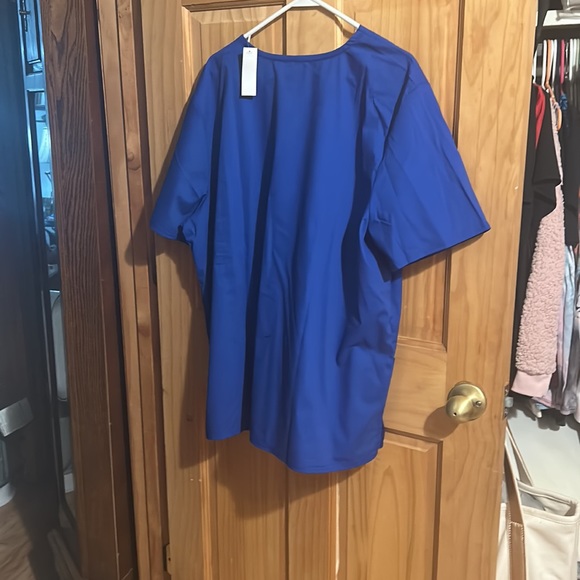 Uniform Blue V neck Uniform Shirt NWT - Picture 2 of 3
